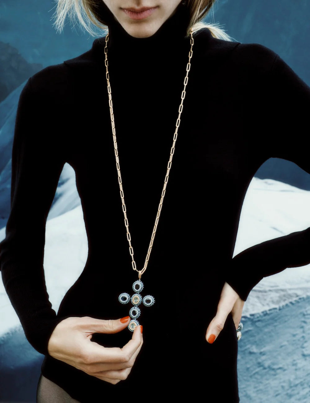 カラー クイーン クロス ブラック ＆ ホワイト