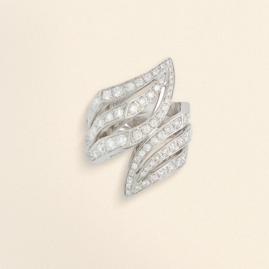 Eclat de Lys Ring
